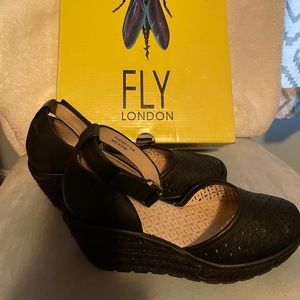 Fly London - Black ankle strap wedge - worn once - size 6
